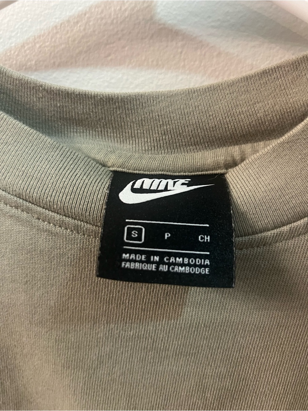 Nike Olive Green Cropped Tee with White Swoosh - Picture 2 of 2